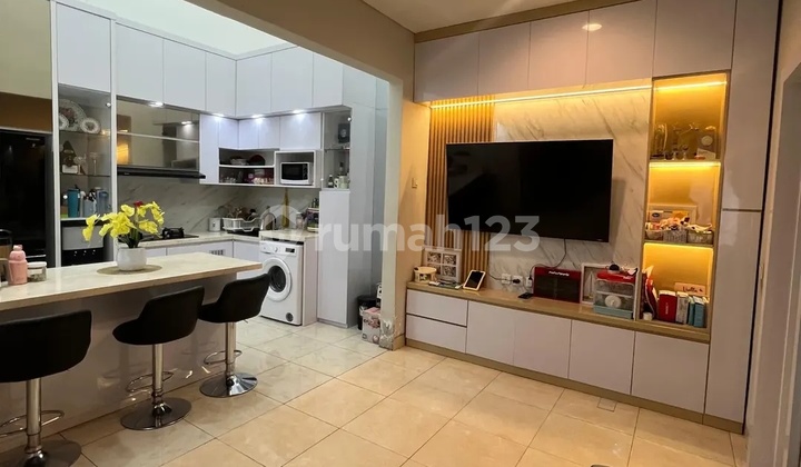 Dijual Rumah Rapih Terenovasi Cluster Hyland Greenwich Bsd