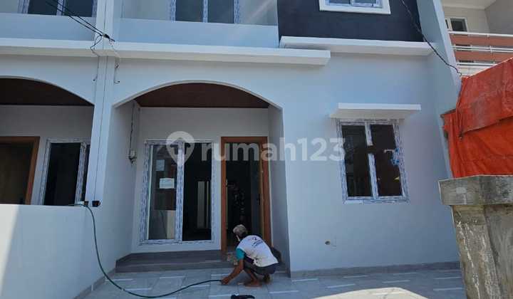 Dijual Rumah Baru Sektor 8b Gading Serpong Belakang Mal Sms