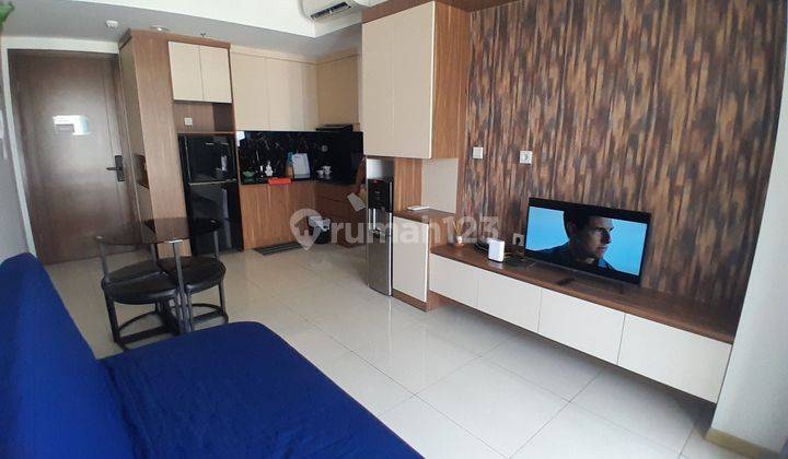 Apartment 2 Br M Town Signature dekat Summarecon mal serpong 1