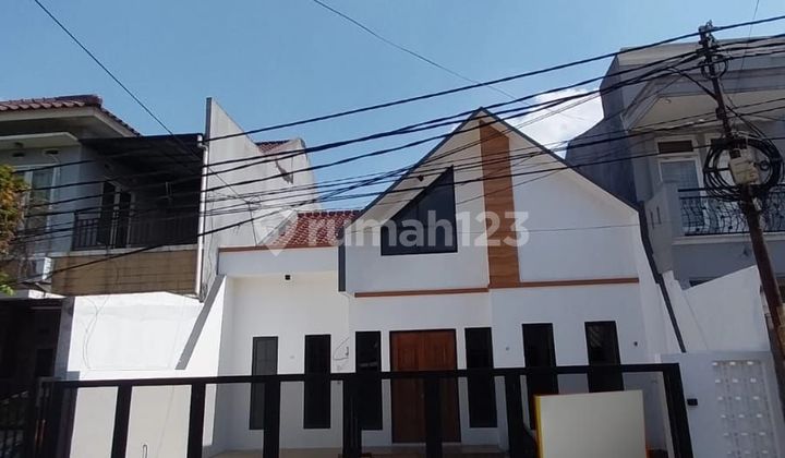 Rumah Minimalis Modern di Griya loka 1.2 BSD Rumah Minimalis Modern di Griya loka 1.2 BSD