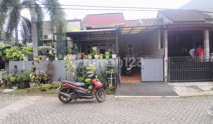 Affordable House For Sale, Ready to Occupancy, SHM, in Gading Serpong, Tangerang 2