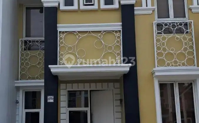 Rumah Kontrakan Furnished 2 Lantai Bagus di Gading Serpong