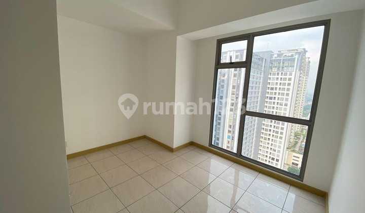 Apartment 3 BR M Town Apartment Unfurnished, baru dan siap huni 2