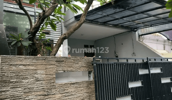 Rumah Kontrakan 2 Lantai Dekat Tebet Eco Park, Jakarta Selatan 2