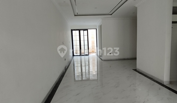 Rumah Jual Brand New Pancoran Area Elite Jakarta Selatan 2
