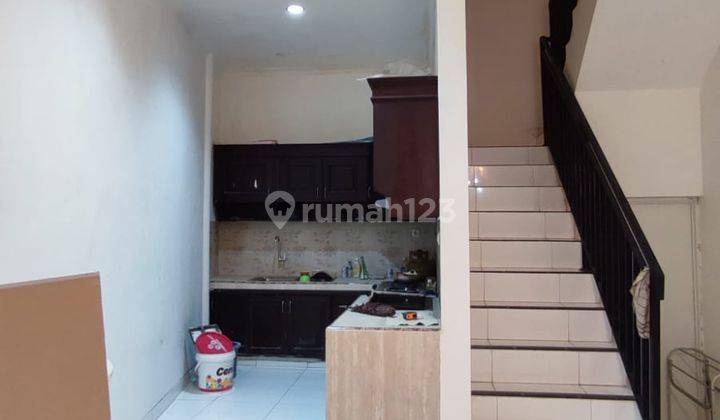 Rumah 2 Lantai Dekat Universitas Budiluhur Kreo Kota Tangerang 2