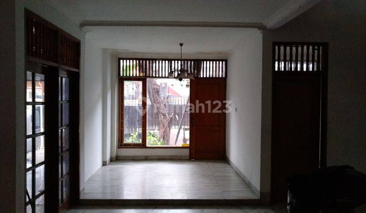 Rumah 2 Lantai di Ragunan, Pasar Minggu Jakarta Selatan 2