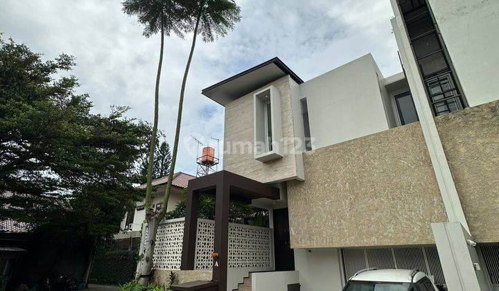 Rumah Jual Dekat One Bell Park Cilandak, Jakarta Selatan 1