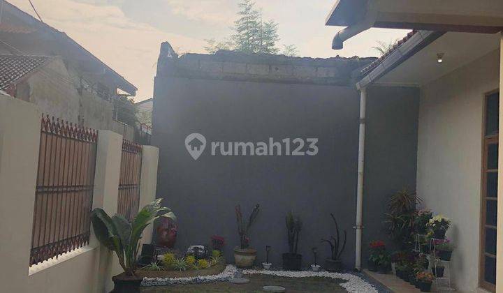 Rumah Kontrakan Untuk Kantor Di Rempoa, Tangerang Selatan 2