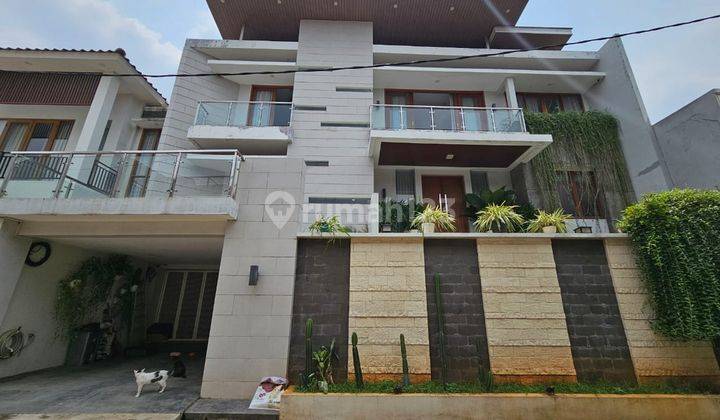 Rumah 2 Lantai Dekat Ragunan Jagakarsa, Jakarta Selatan 2