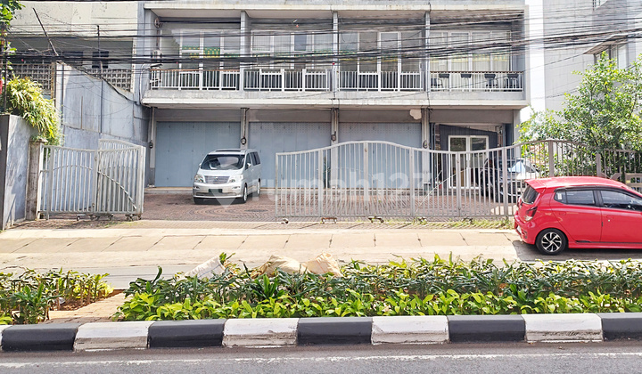 Ruko Sewa kebayoran baru dekat gandaria city jakarta selatan