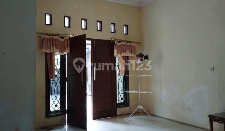 Dijual Cepat Rumah Siap Huni di Bambu Apus Jakarta Timur Dijual Cepat Rumah Siap Huni di Bambu Apus Jakarta Timur