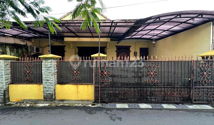 Dijual Cepat Rumah Luas di Cipayung Jakarta Timur