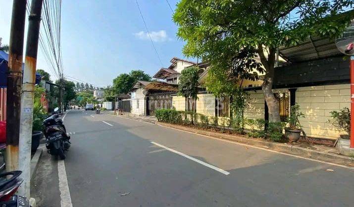 Dijual Rumah Siap Huni di Komplek Duren Sawit, Jakarta Timur 2