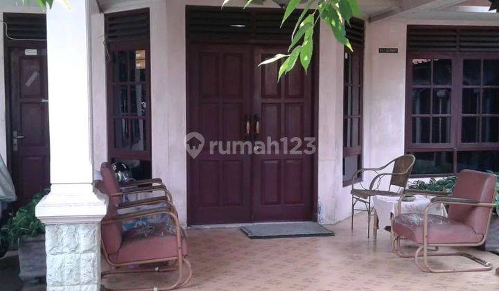 Dijual Rumah Cocok Untuk Kost di Utan Kayu Utara Jakarta Timur 2