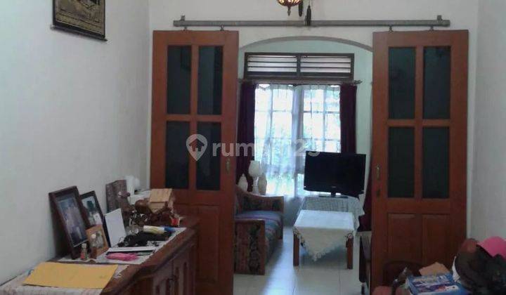 Dijual Rumah strategis Cocok u/ Kost di Utan Kayu Utara Jaktim 2