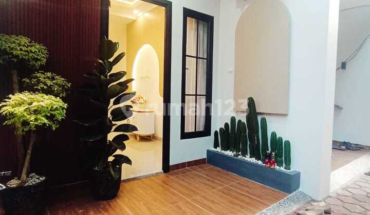 Dijual Rumah Baru Siap Huni Di Utan kayu Matraman Jakarta Timur