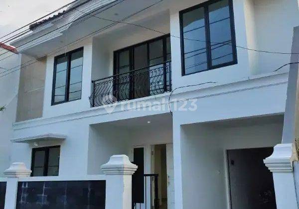 Dijual Rumah Baru Siap Huni di Pejaten Jakarta Selatan  1