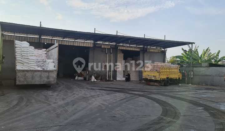 For Sale Fast Commercial Warehouse in Pulogebang, Cakung East Jakarta