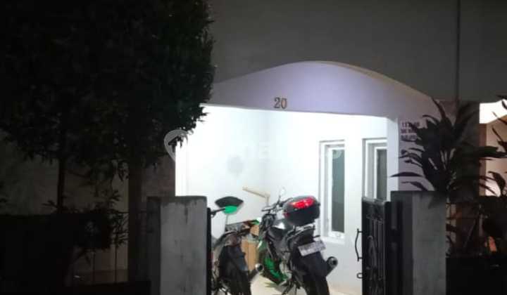 Dijual Kost2an Strategis di Pesanggrahan Jakarta Selatan Dijual Kost2an Strategis di Pesanggrahan Jakarta Selatan