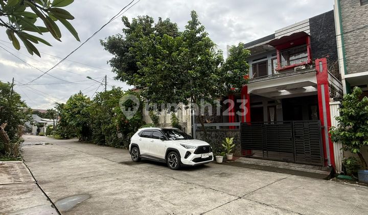 Rumah Siap Huni Dijual di Komplek Billymoon Jakarta Timur