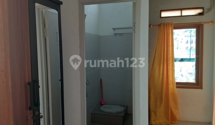Dijual Kontrakan & Kost2an Strategis di Mampang Jakarta Selatan