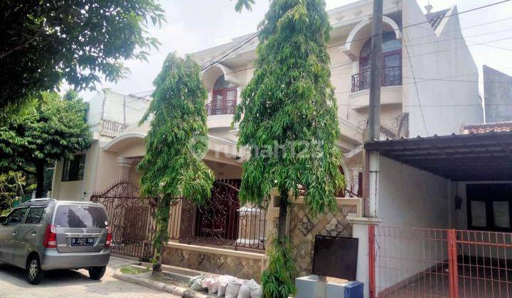 Dijual Cepat Rumah Siap Huni di Perumahan Kemang Pratama Bekasi 2