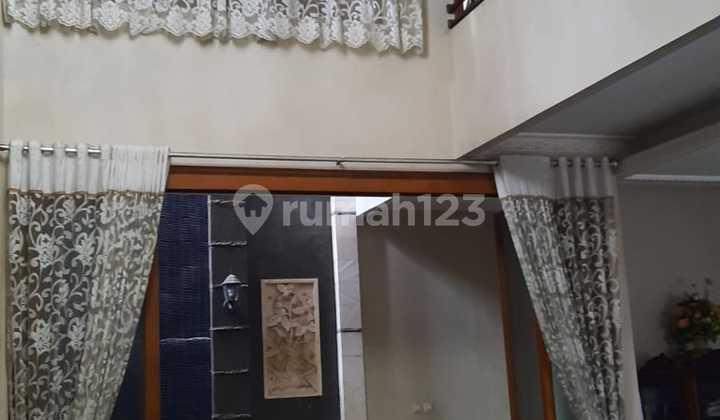 Luxury House for Sale Ready to Occupy in Rawamangun, East Jakarta 2