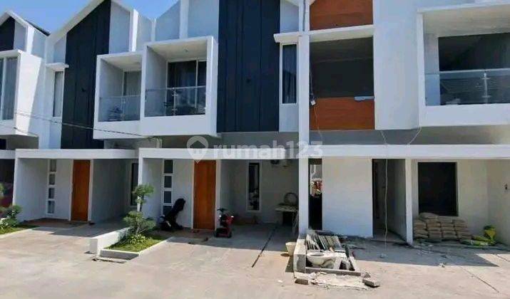 Rumah Cluster Termurah  Pinggir Jalan Raya Cibubur, 10 Menit Lrt Harjamukti, 10 Menit Tol Cibubur 2