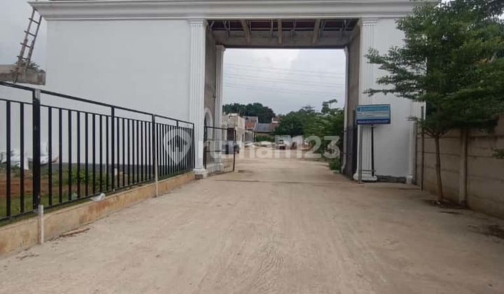 Cheapest Luxury House 7 Minutes to LRT Harjamukti, Beside Main Road, Directly Opposite Cijago Toll, Natural Gas, Cimanggis Cheapest Luxury House 7 Minutes to LRT Harjamukti, Beside Main Road, Directly Opposite Cijago Toll, Natural Gas, Cimanggis