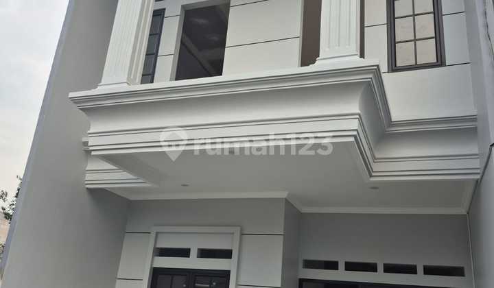 Rumah Mewah Termurah 5 Menit Tol Juanda, 10 Menit Stasiun Universitas Indonesia, 12 Menit Lrt Harjamukti, Dekat Pusat Bisnis & Mall Margonda Raya 2