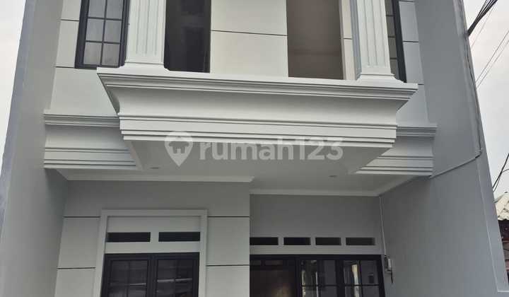 Rumah Mewah Siap Huni 5 Menit Tol Cijago, 5 Menit Stasiun Kereta Api, Dekat Pusat Mall Margonda