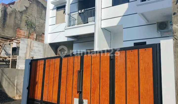 Rumah Baru Di Cijantung 10 Menit Lrt Ciracas, 10 Menit Lrt Rambutan, 10 Menit Tol Pasar Rebo, Dekat Pusat Bisnis Dan Mall Cijantung Rumah Baru Di Cijantung 10 Menit Lrt Ciracas, 10 Menit Lrt Rambutan, 10 Menit Tol Pasar Rebo, Dekat Pusat Bisnis Dan Mall Cijantung