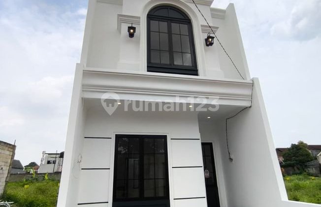 Rumah Mewah Full Bata Merah Termurah Pinggir Jalan Raya 5 Menit LRT Ciracas 5 Menit LRT Rambutan 5 Menit Toll