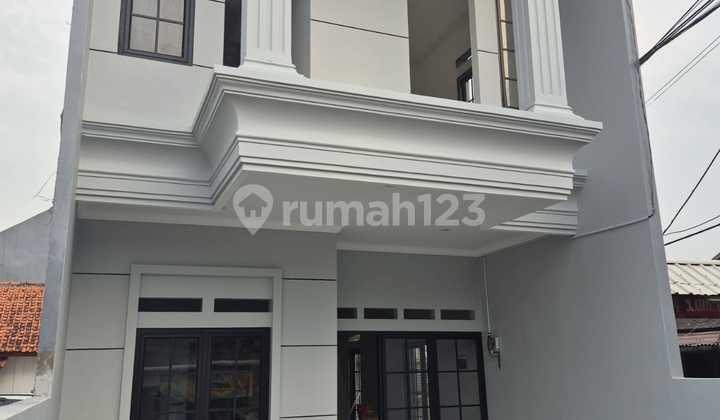 Rumah Mewah Siap Huni 5 Menit Tol Cijago, 5 Menit Stasiun Kereta Api, Dekat Pusat Mall Margonda 2