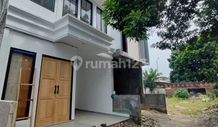 Rumah Mewah Termurah Pinggir Jalan Raya Hanya 5 Menit Lrt Rambutan 5 Menit Tol Pasar Rebo Dekat Pusat Bisnis & Mall 2