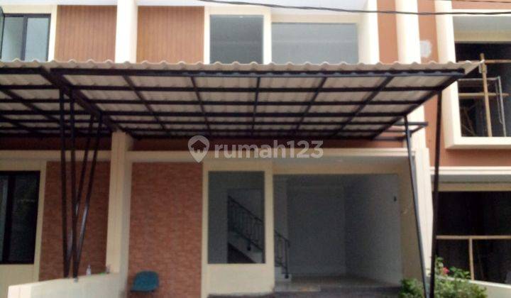 Di Jual Rumah di Jatirangga 10 Menit Dari Kota Wisata Dan Tol 1