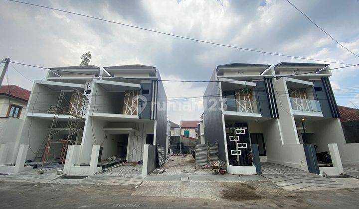 Rumah 2 Lantai Shm Baru Selatan Kutisari Dekat Rumah Sakit  2