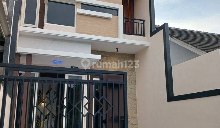 Rumah Bagus Shm Di Rungkut Hadap Utara Row 4 Mobil Lega
