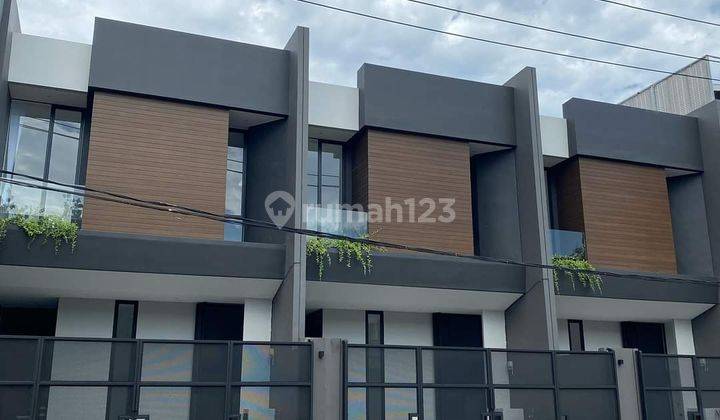 Rumah Baru Kutisari Indah Row 4 Mobil 2