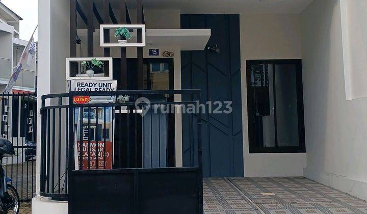 Rumah di Kutisari 2 Lantai SHM Baru Timur 1