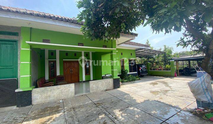 Rumah tinggal Villa dan kolam ikan di majalaya 1