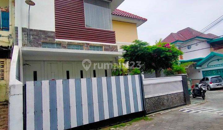 RUMAH DIJUAL JOGJA DEKAT UGM 2 LANTAI DI MLATI SLEMAN YOGYAKARTA 1