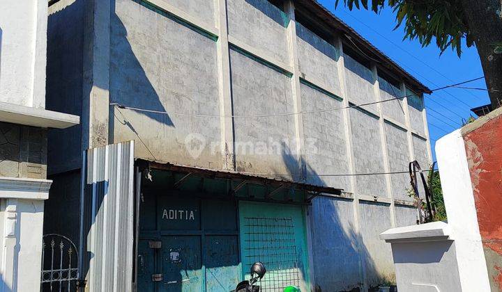 Dijual Gedung Gor Aktif di Jalan Batu Indah Tembus Mainroad Batununggal 1