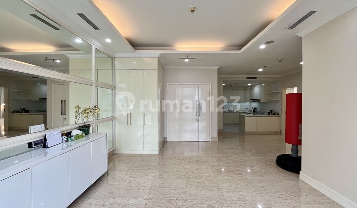 Jual Cepat: Capital Residences Apartment, 3br 170sqm, Nicely Furnished And Ready To Move In! Also Avail Other 2/3br Units! Best Price 2