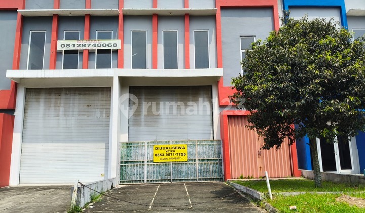 Dijual Murah Gudang Bizpoint Strategis Akses Tol Cikupa Tangerang Dijual Murah Gudang Bizpoint Strategis Akses Tol Cikupa Tangerang