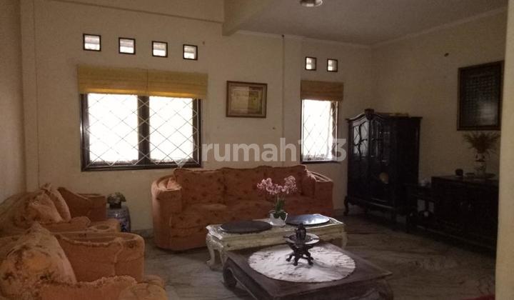 Dijual Rumah 2 Lantai Unfurnished SHM Bintaro Jakarta Selatan 2