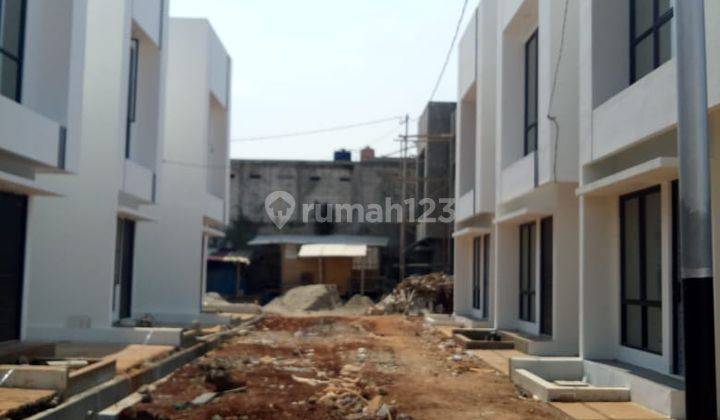 Dijual Rumah 2 Lantai Baru Unfurnished di Paninggilan Ciledug 2