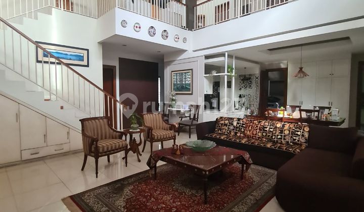Premium 2-Story House for Sale in Strategic Kemang Bangka Location