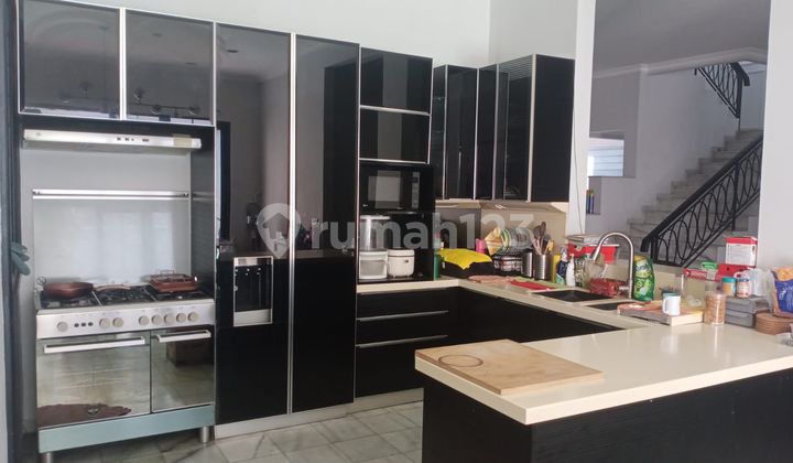 Rumah 2 Lantai Dijual Lokasi Strategis Deplu Raya Pondok Pinang